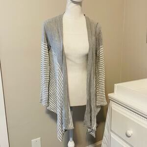 Buttons Cardigan
